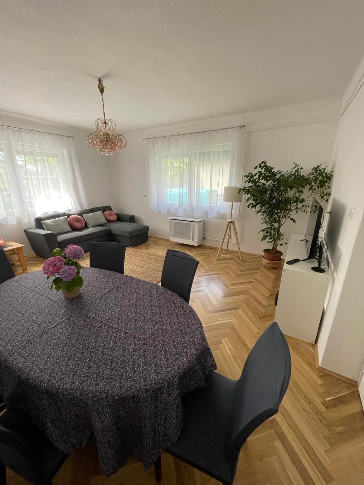 Attila Vendeghaz Apartment บาลาตงโบกลาร์ ภายนอก รูปภาพ