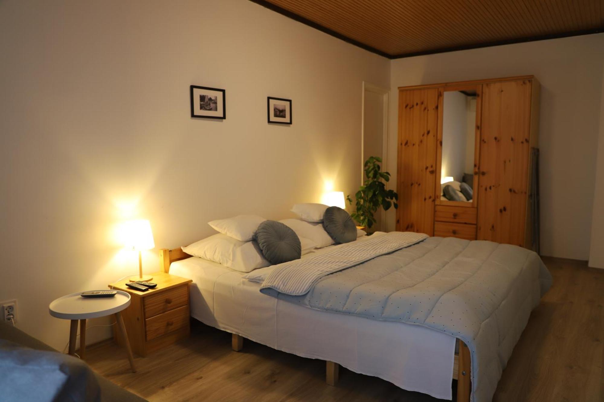 Attila Vendeghaz Apartment บาลาตงโบกลาร์ ภายนอก รูปภาพ