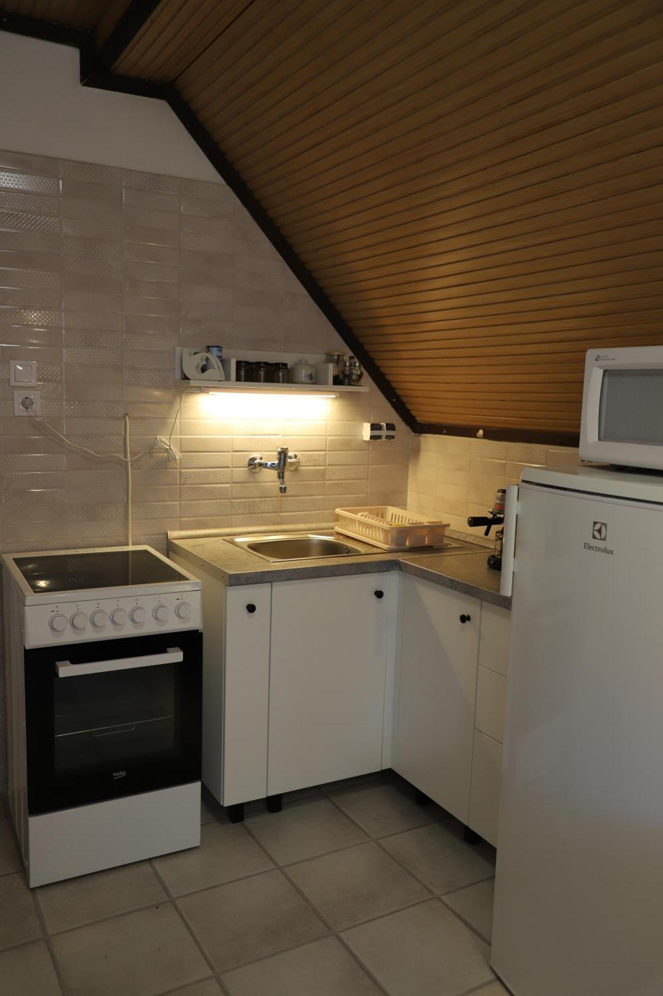 Attila Vendeghaz Apartment บาลาตงโบกลาร์ ภายนอก รูปภาพ